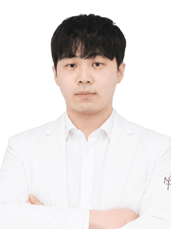 강현욱